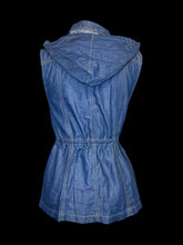 Load image into Gallery viewer, M Blue high neck snap button down vest w/ drawstring hood, pockets, &amp; drawstring waist
