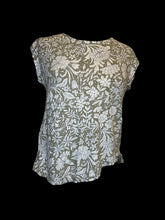 Load image into Gallery viewer, L Sage, white, &amp; blue floral pattern short sleeve scoop neck linen top
