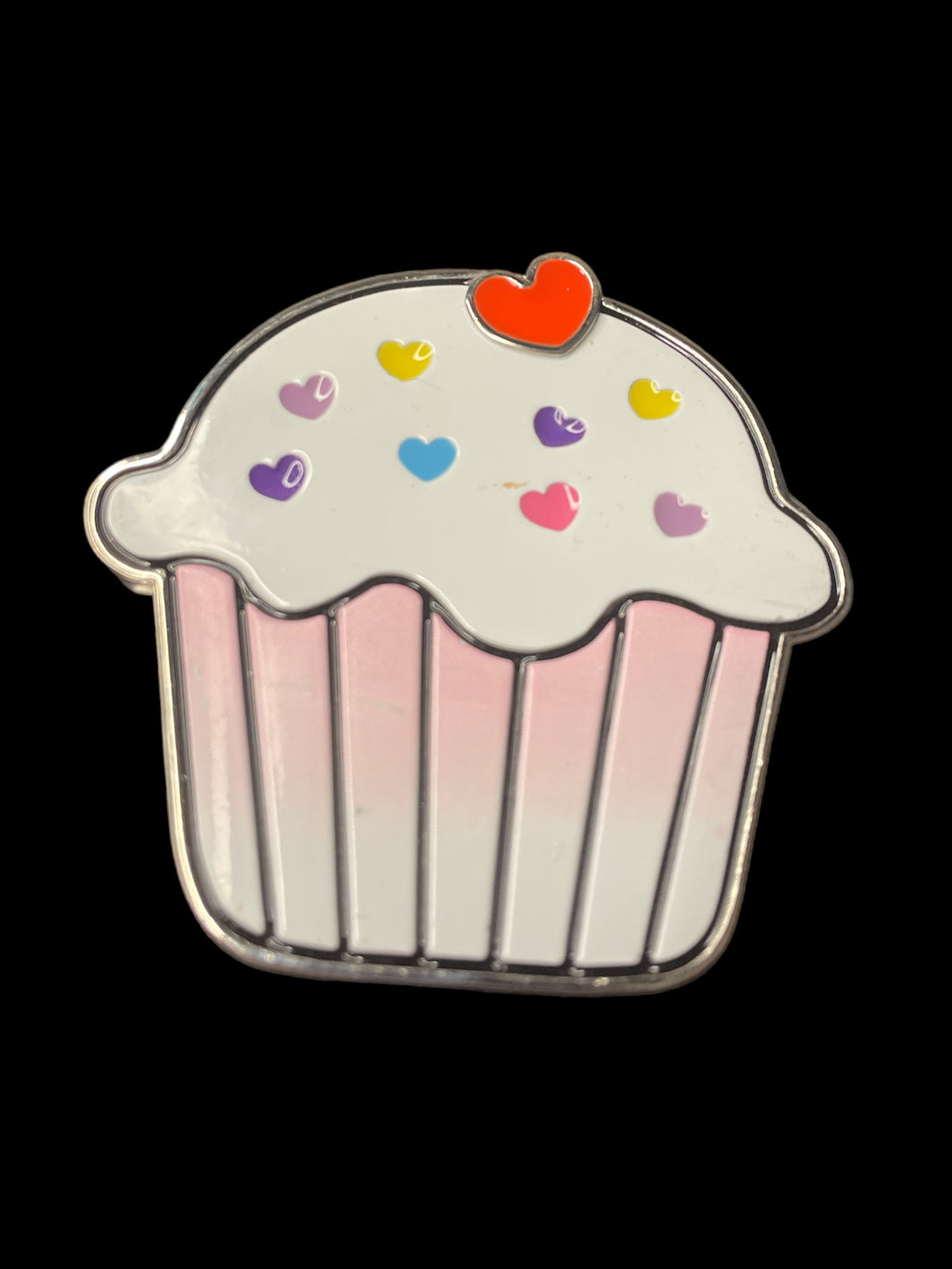 Cupcake shape belt buckle w/ multicolor heart sprinkles