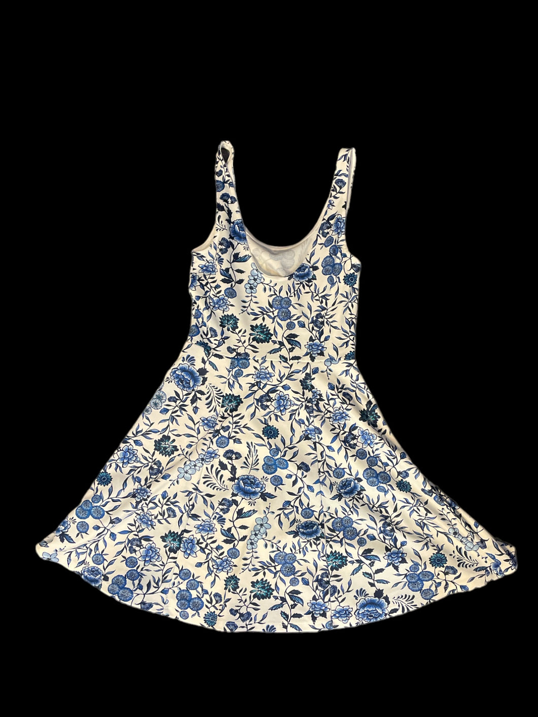 XXS White scoop neck dress w/ blue floral pattern